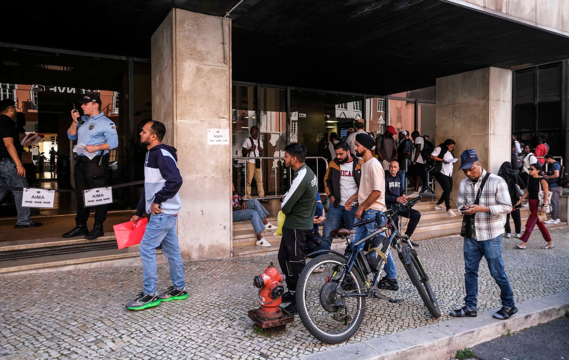 AIMA arrecada 30 milhões de euros em taxas pagas pelos imigrantes