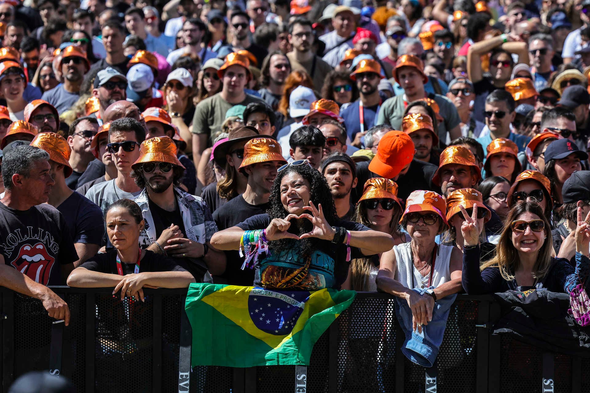 Brasileiros marcam presença nas primeiras filas da plateia do Rock in Rio