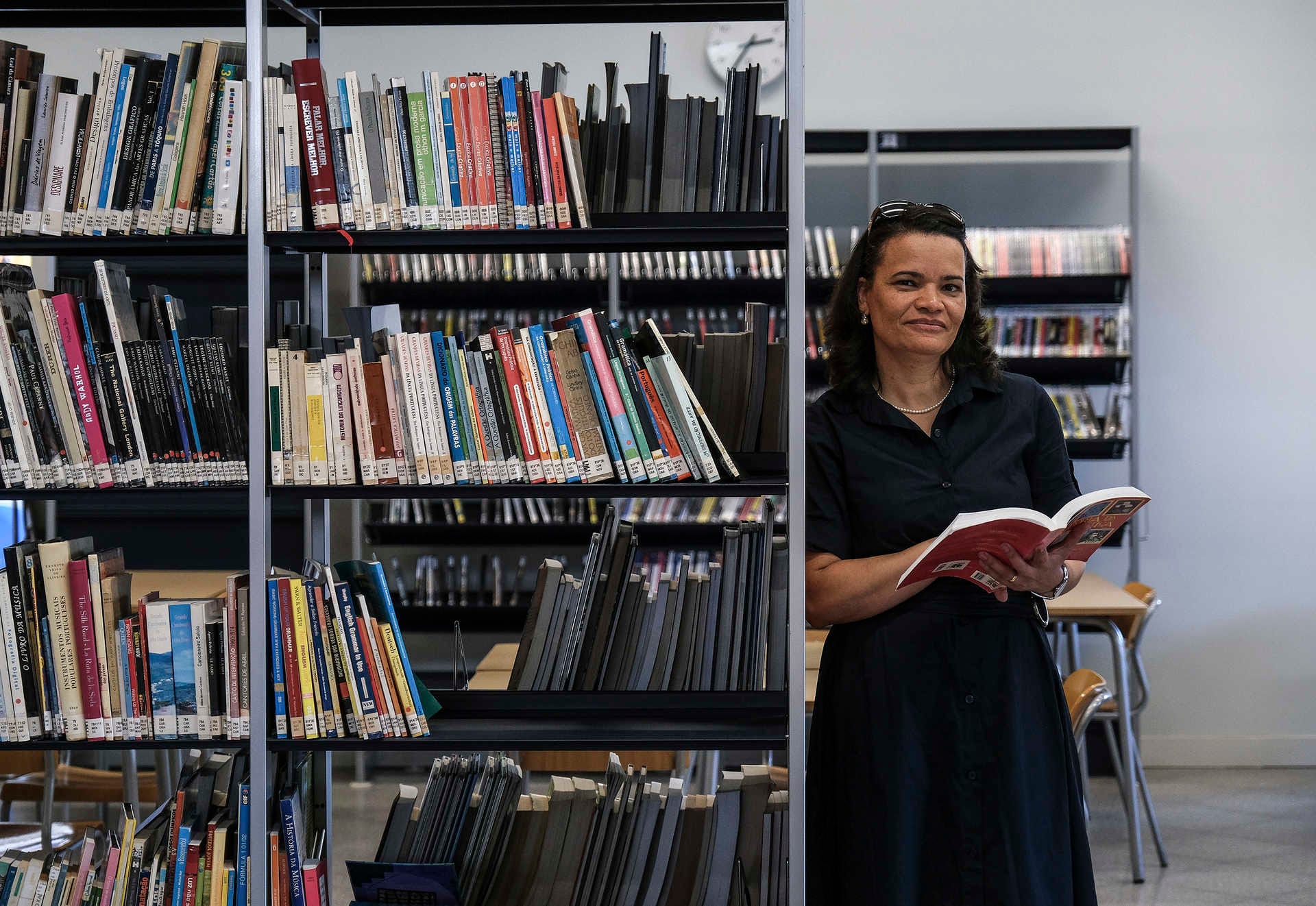 Caminho da equivalência: a experiência de três professoras brasileiras em Portugal