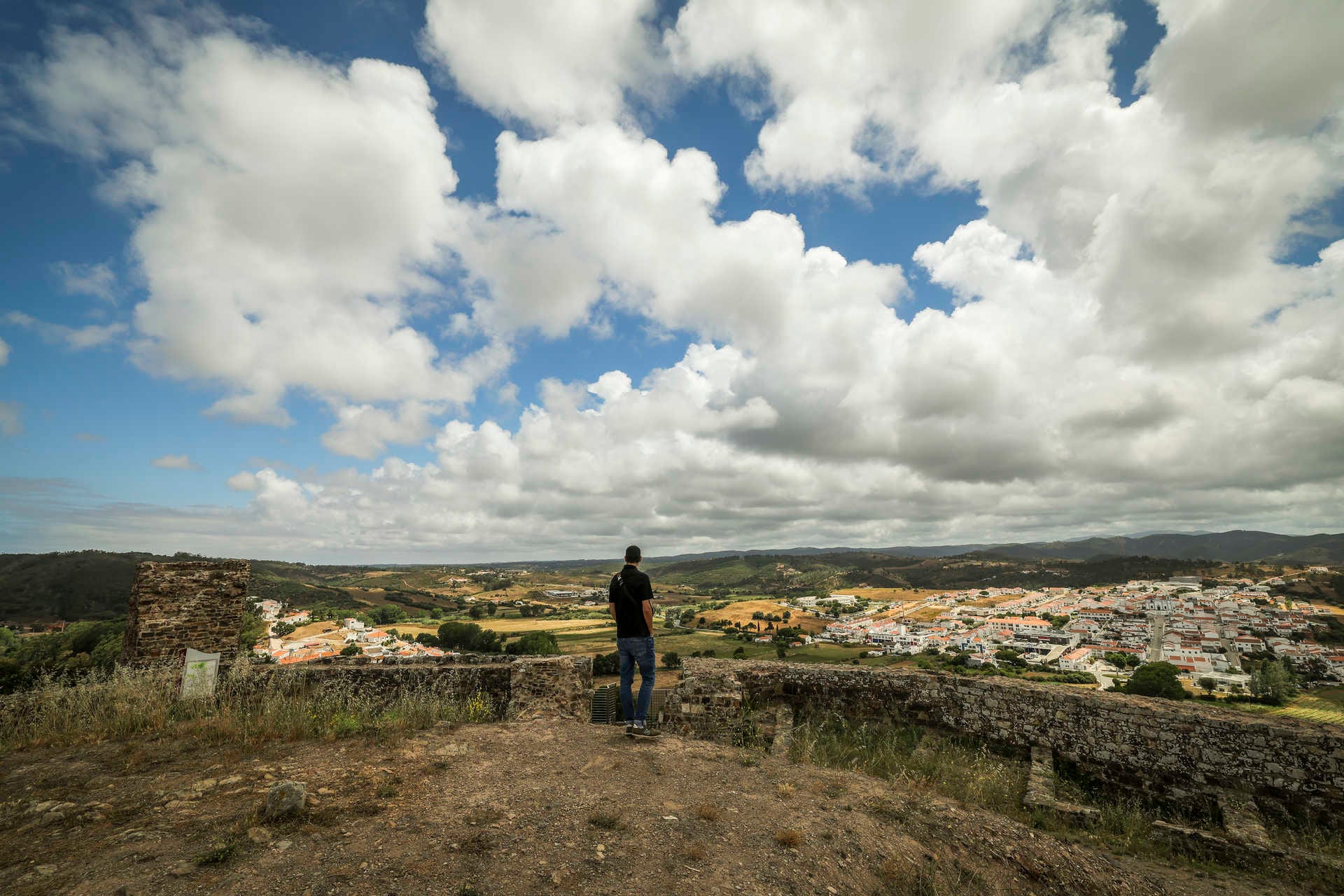 GPS: evento online gratuito ensina como se mudar para Portugal