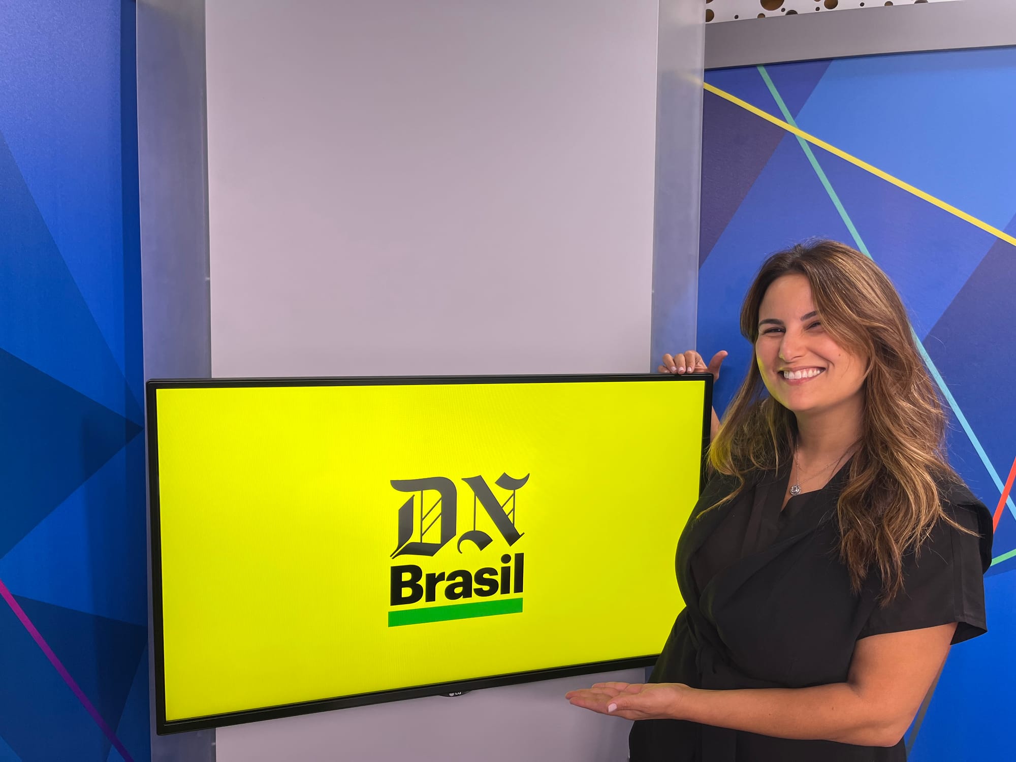 Atriz Úrsula Corona é a convidada desta semana do podcast Brasil Global