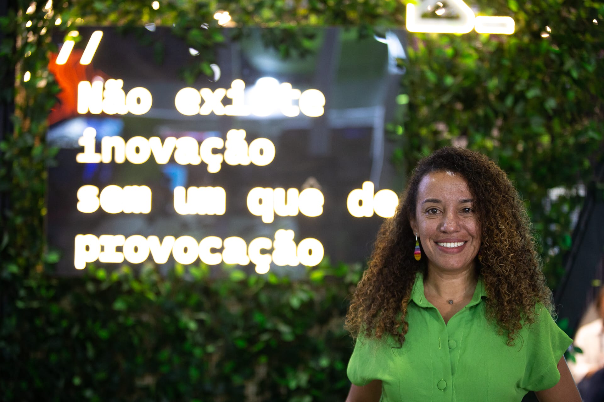 Inclusão, diversidade, equidade: conheça a primeira brasileira negra a criar uma startup de impacto social na Europa