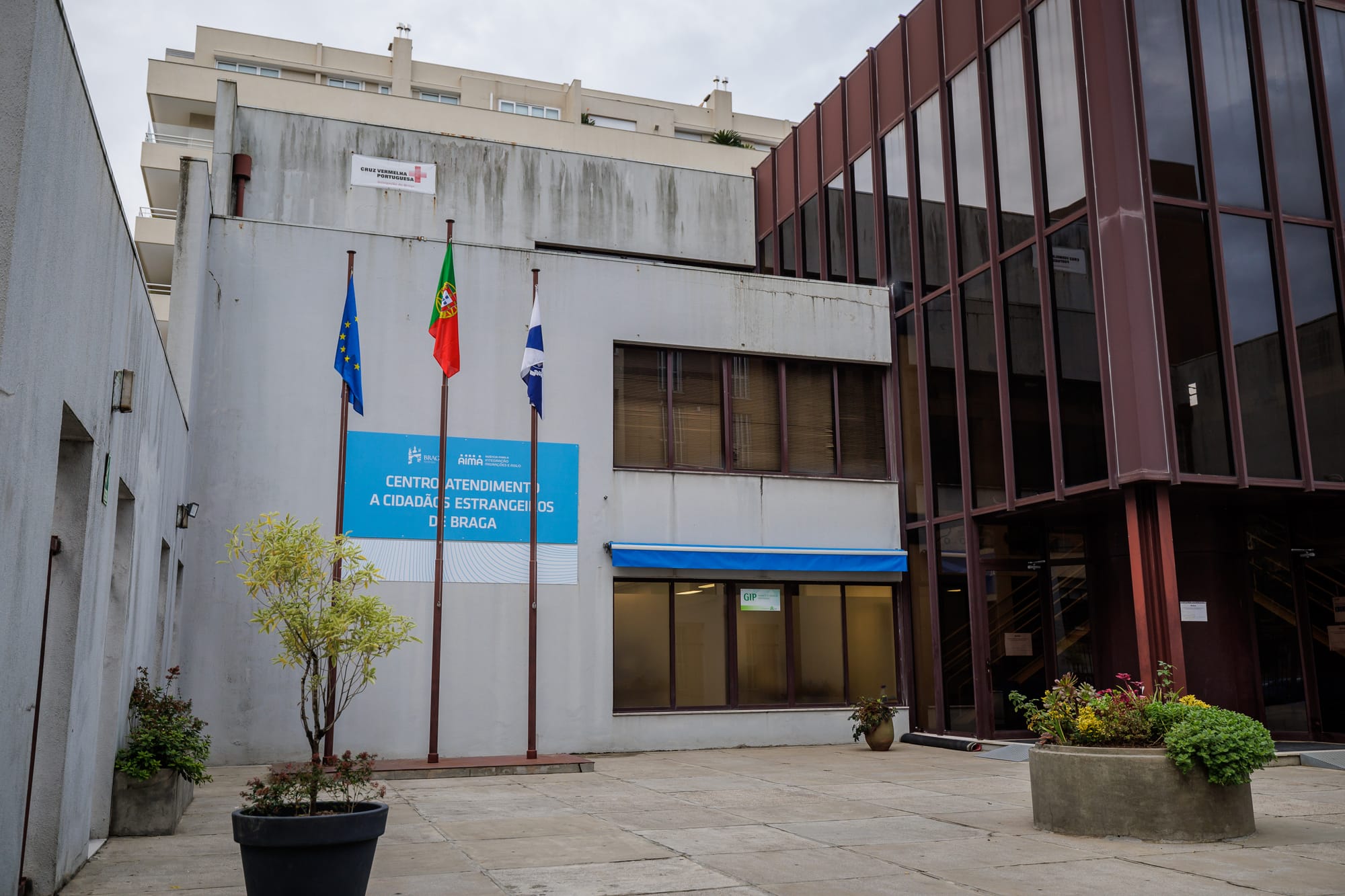 Novo centro de atendimentos a imigrantes em Braga agrega diversos serviços