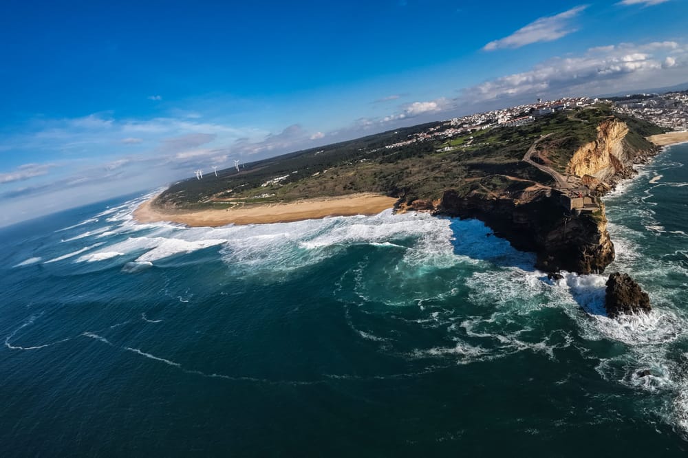 Por que a água do mar em Portugal é tão gelada? imagem do post