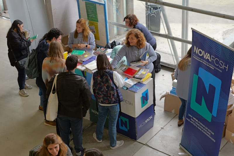 Política de imigração de Portugal é tema de curso com brasileiras entre os professores imagem do post